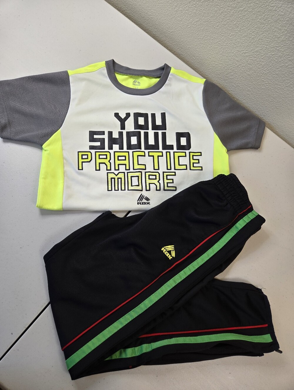 Boys RBX Athletic Outfit-Top and Pants Size 8-10